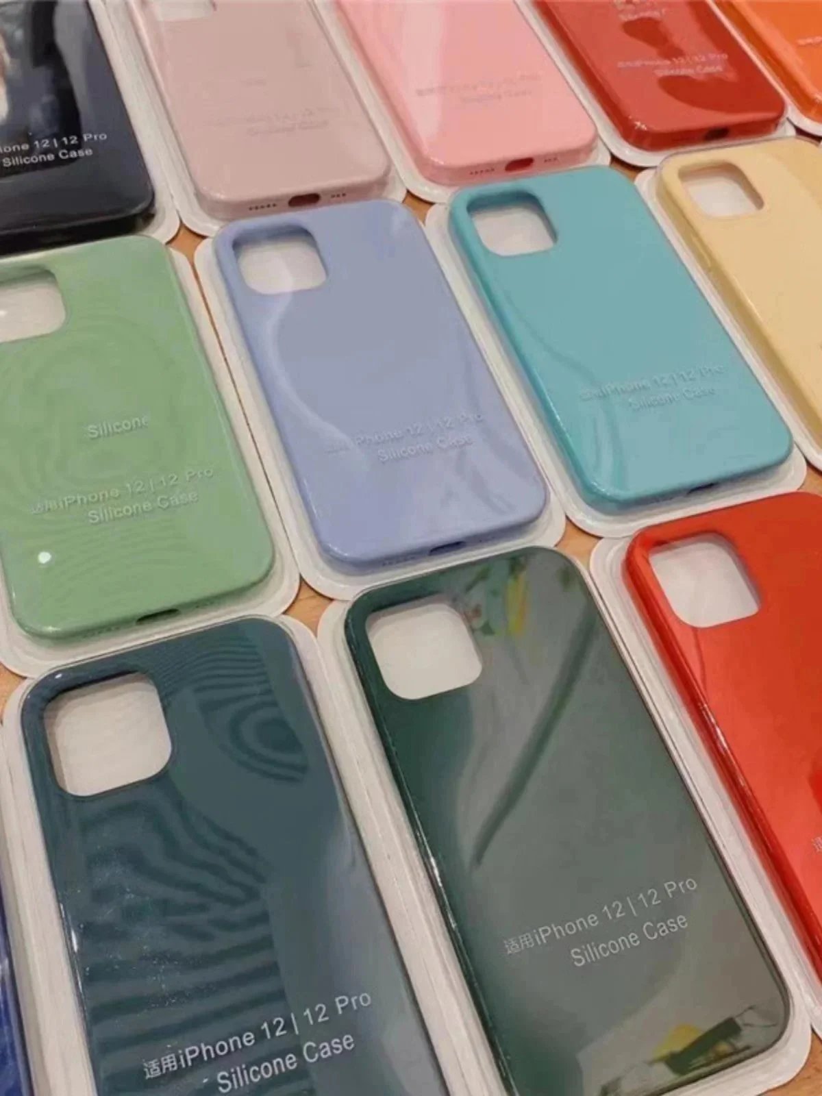 Design Silicone Case for iPhone 12/12 Pro Protective Phone Case Multicolor